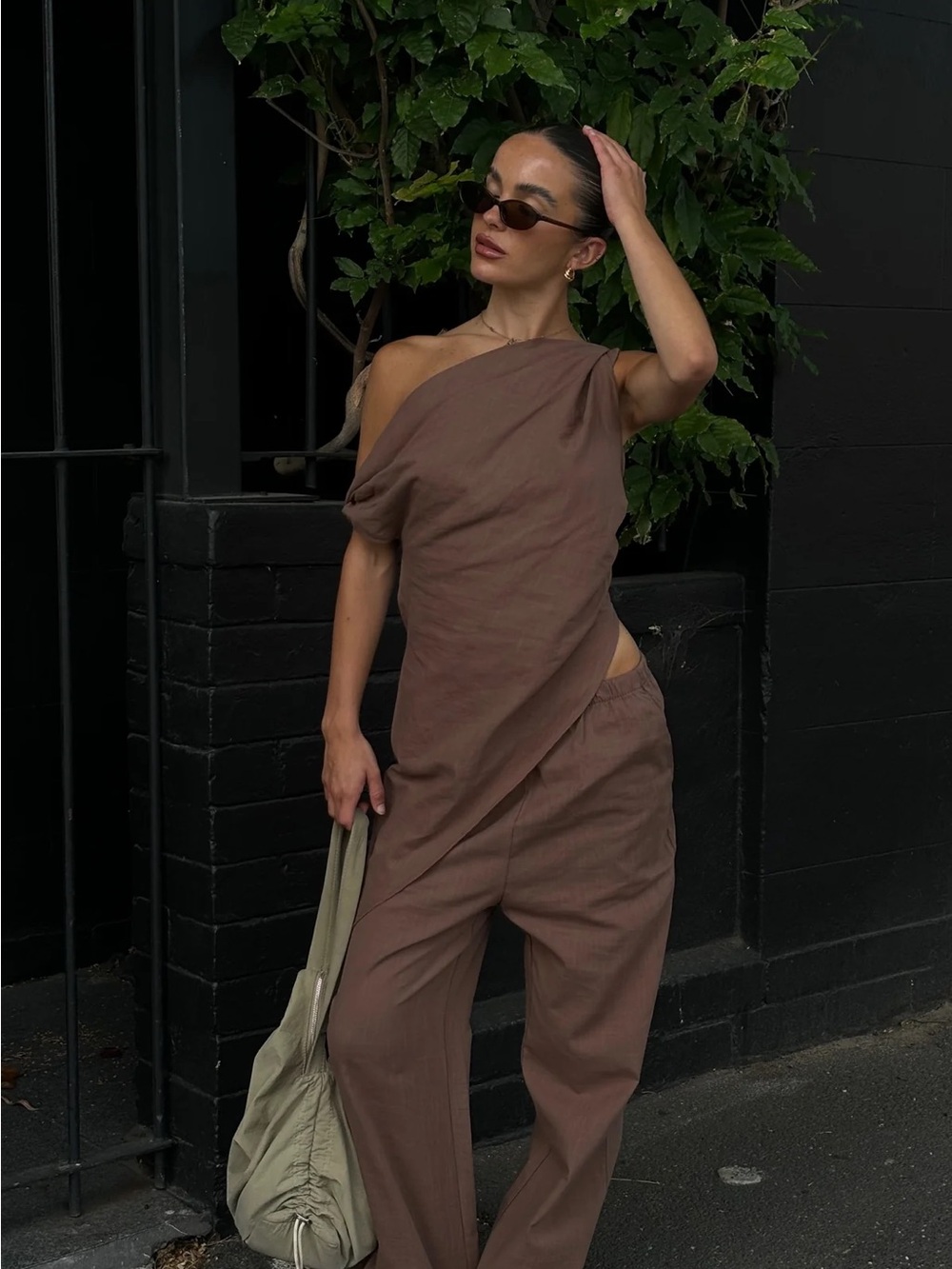 Bronze snake off the shoulder set - Picture 3 of 8